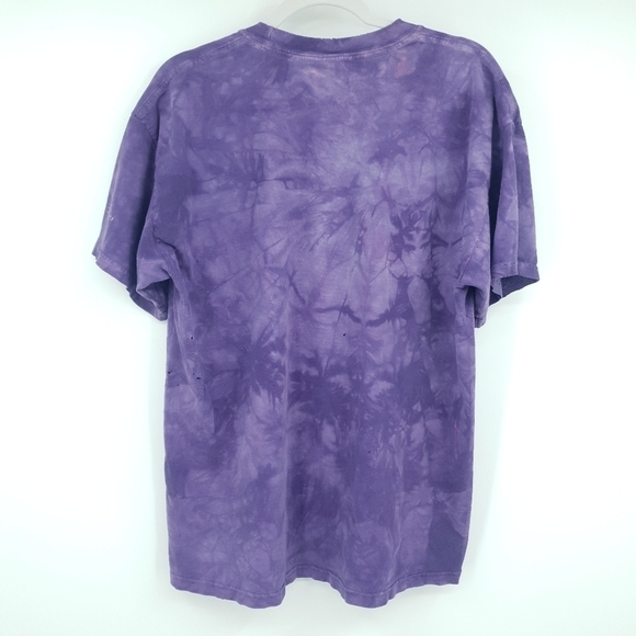 The Mountain Large Vintage Native American Wolf Tie Dye Purple T Shirt Thrashed - Picture 2 of 10